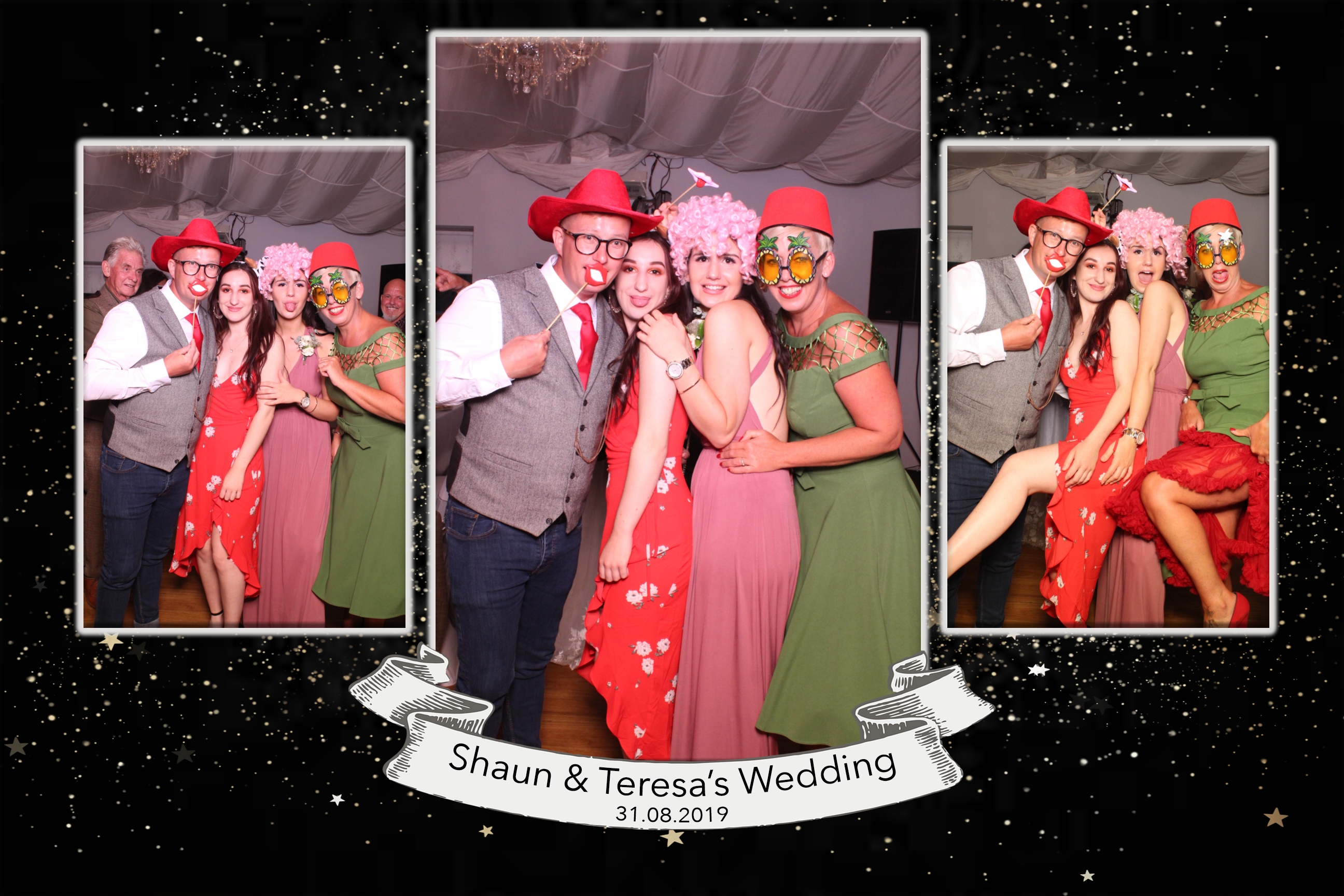 Sean and Teresa | View more photos from the event at images.mobile-photo-booth.com/u/MobilePhotoBoothUK/Sean-and-Teresa